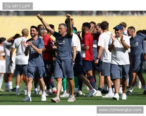 皇马战新月硬石球场 6.2 万观众沸腾 创本届世俱杯单场上座纪录